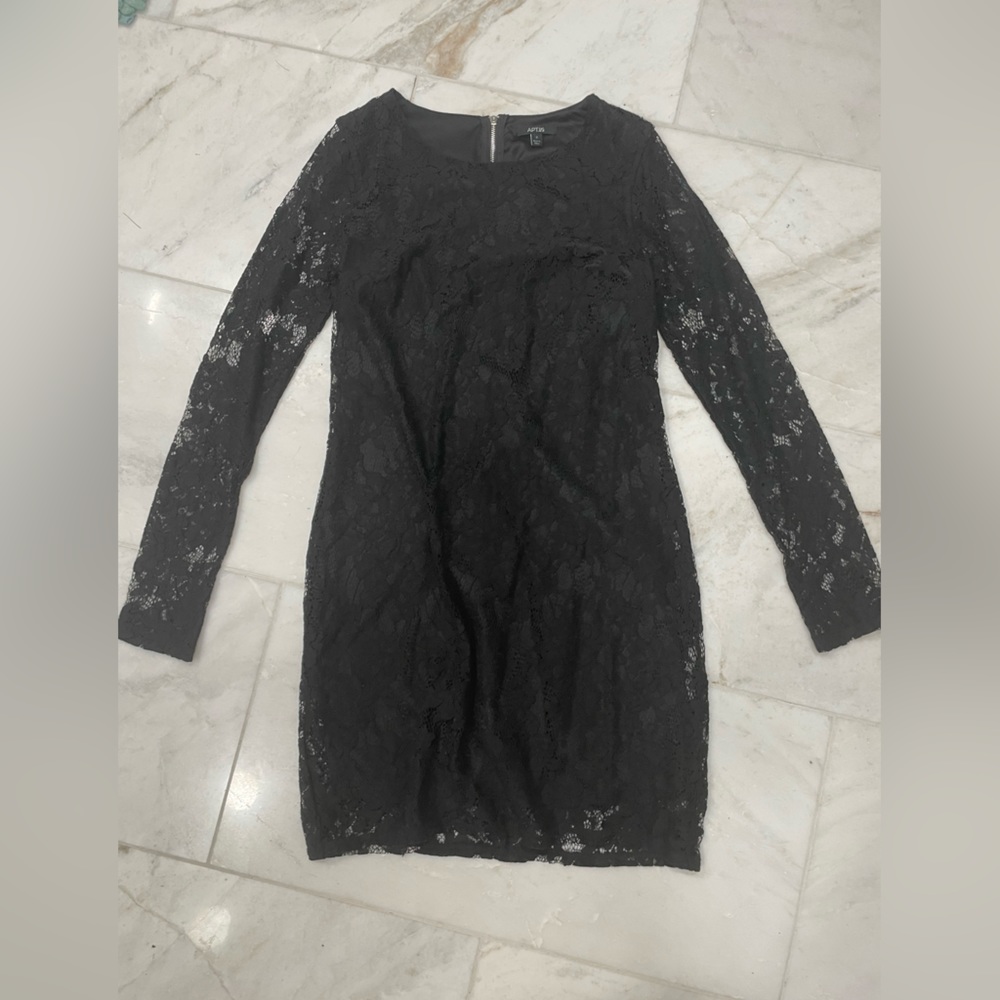 Women’s black lace dress, size 2. Apt.9 brand. Zipper down back. Gently worn.